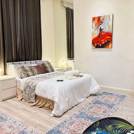 Central London Studio - Private & Fully Equipped Екстер'єр фото